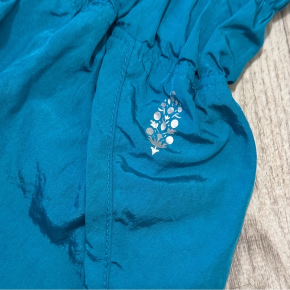 Free People Movement The Way Home Teal Windbreaker Retro 1980's Style Shorts - S - Picture 2 of 5